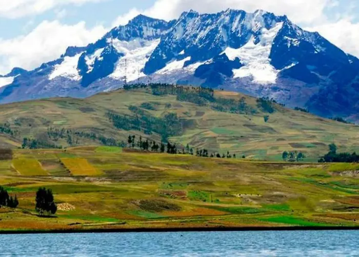 Casa 100% Ecologica Con Vista A Glaciares Andinos